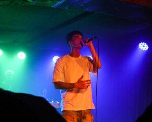 Rap kocnert Drill, Triiiple, Smirbe in prijatelji v MC Patriotu