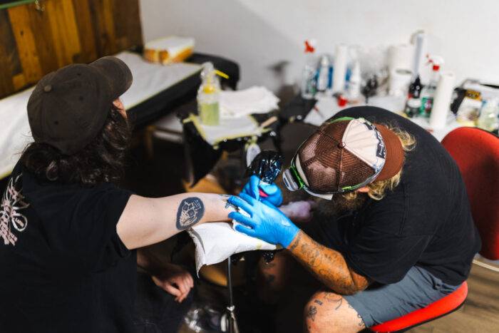 pop up tattoo MC Patriot